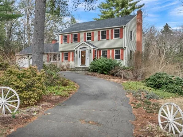 14 Shady Lane, Simsbury, CT 06092