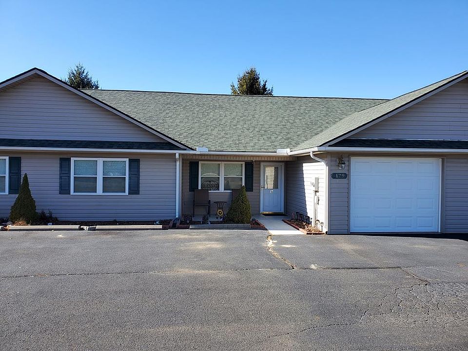1st image of 179 Fairway Villa Dr