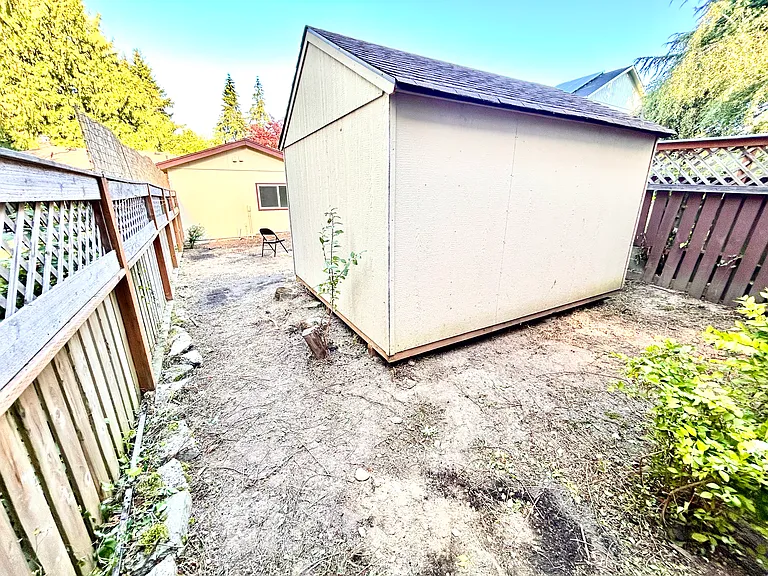 9222 Mary Ave NW #B — Photo 17