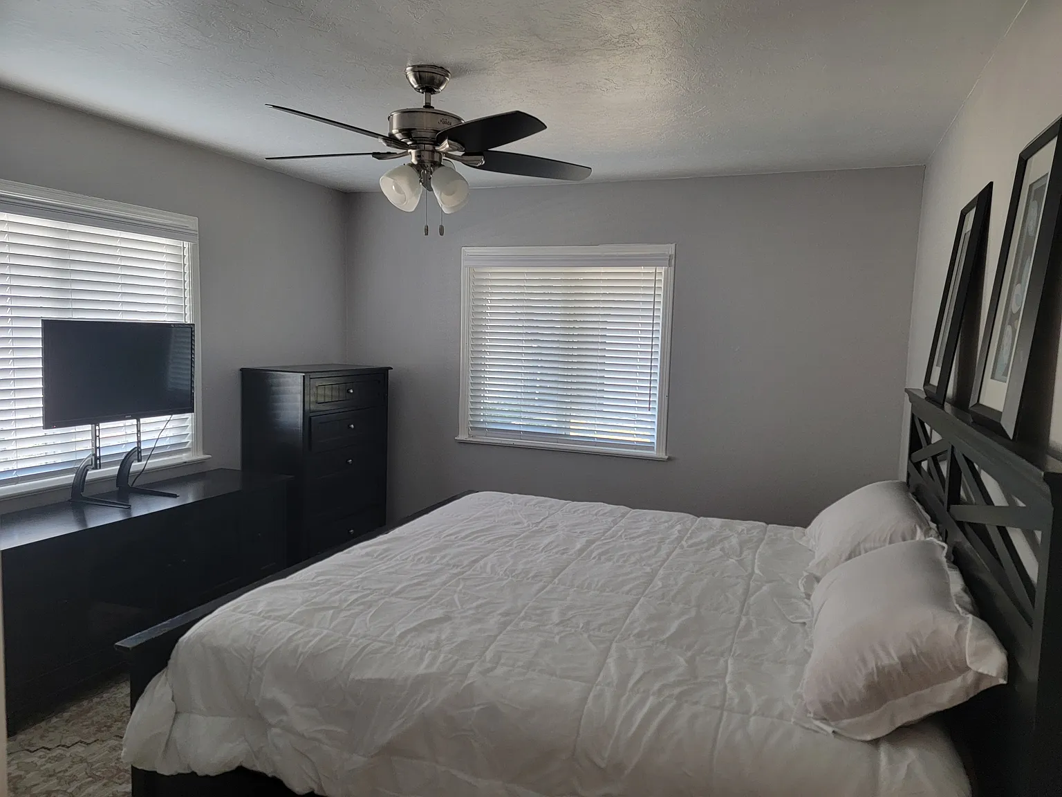 3 bed, 1891 sqft, $2,800 — Photo 3