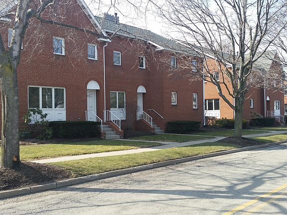 5th image of 416 Holland St