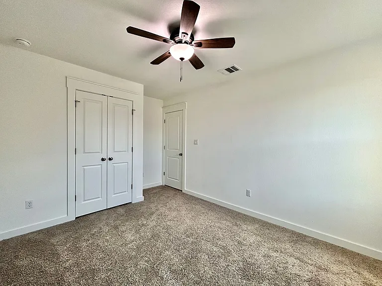 1357 Kneehigh Ln — Photo 17