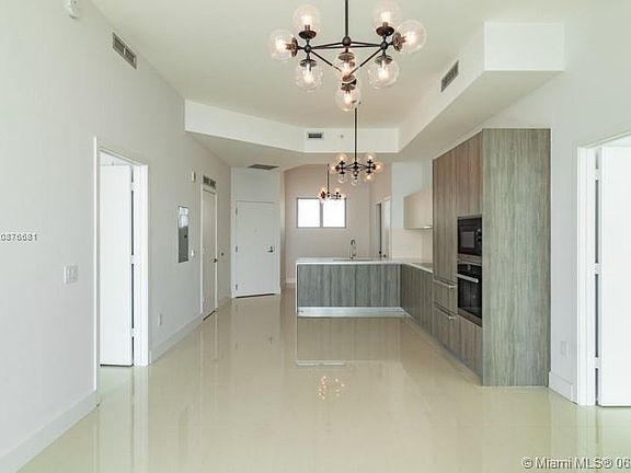 4th image of 2900 NW 7th Ave #4505