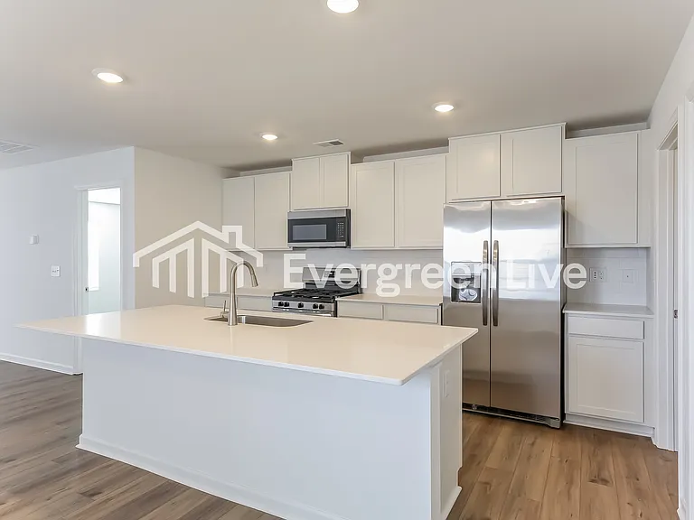 1372 Hugh Mack Ct — Photo 5