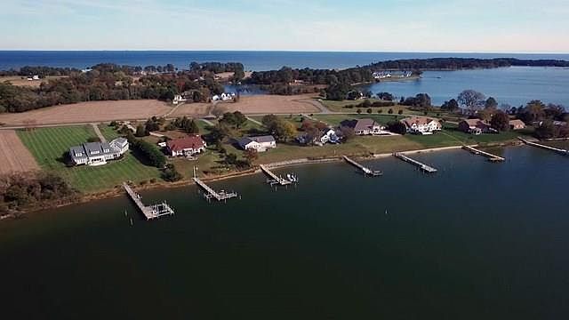 1st image of 436 Twin Cove Ln