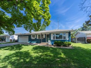 2504 W Lamar Ave, Grand Island, NE 68803