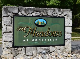 3 Freedom Ct, Montville, NJ 07045