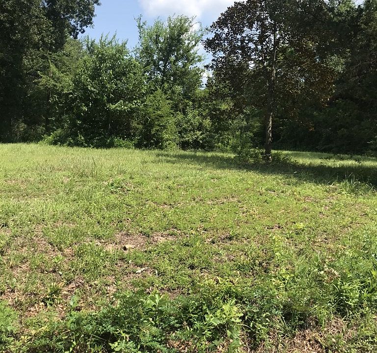2nd image of 1307 Nash Rd
