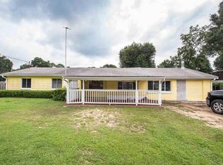 6910 Temple Ln, Pensacola, FL 32526