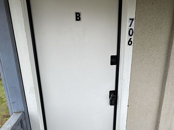 2nd image of 700-706 N Jacob St #706B