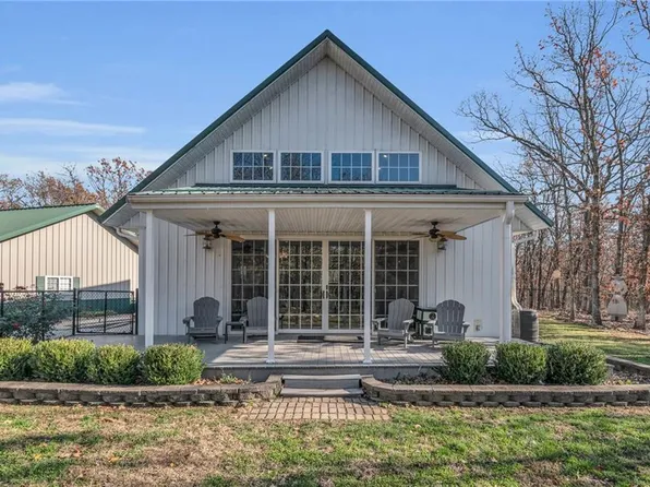 26644 Magnolia Rd, Clinton, MO 64735
