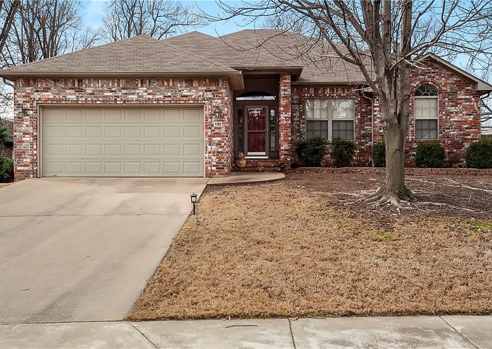 1st image of 1783 N Glenbrook Pl
