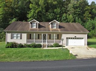 111 Homestead Estates Ln, Tutor Key, KY 41263