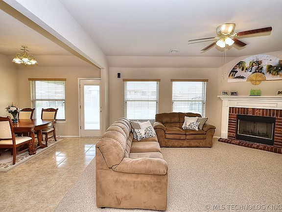 4th image of 3985 S 210th East Ave