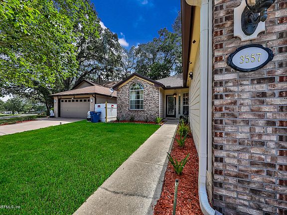 2nd image of 3557 Hampton Cove Ct