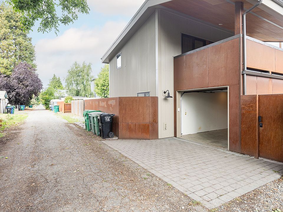 Alley and garage access.