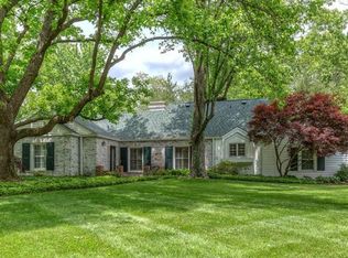 13 S Covington Meadow Rd, Saint Louis, MO 63132