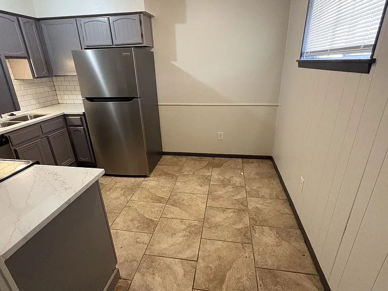 2150 Merriman St — Photo 10