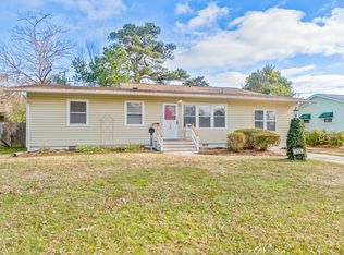 328 Crisfield Rd, Virginia Beach, VA 23452