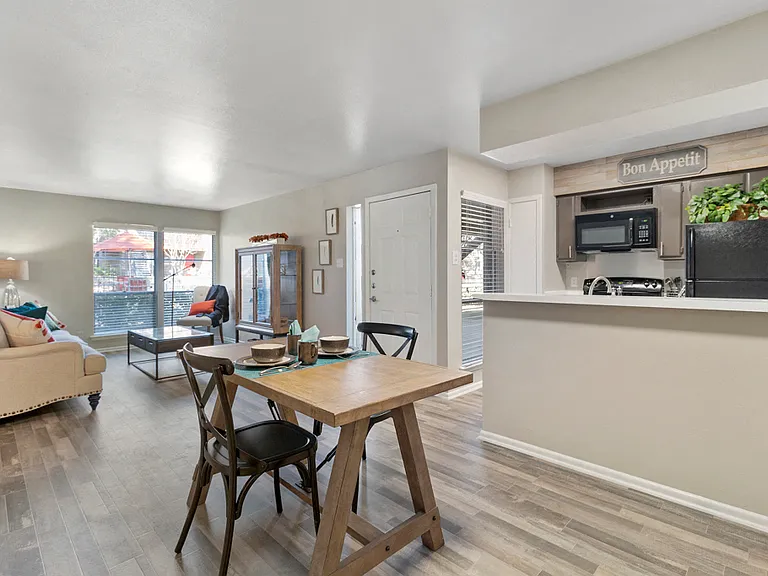 Upgraded Apartment Home