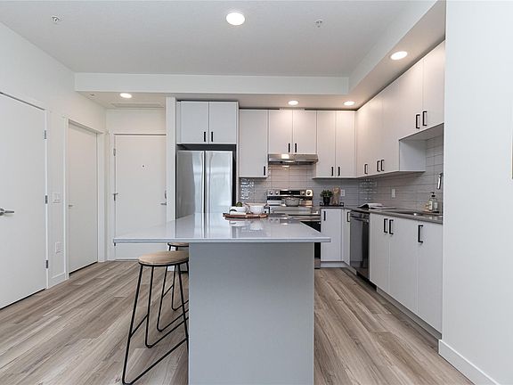5th image of 2390 City Gate Blvd #509