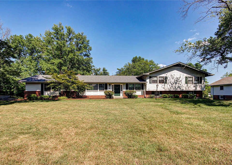 1st image of 230 Clion Ln
