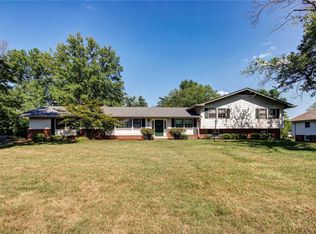 230 Clion Ln, Saint Louis, MO 63141