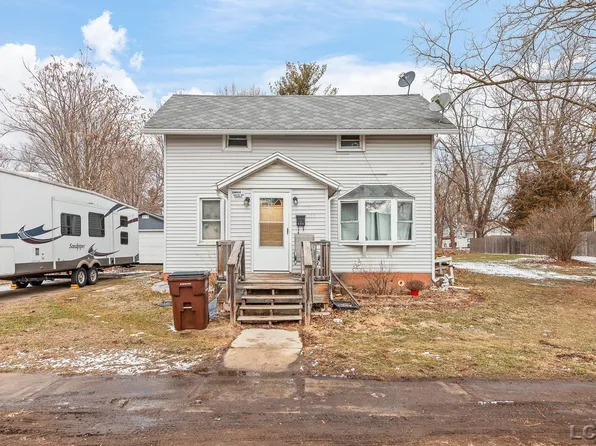 110 Hill St, Hudson, MI 49247