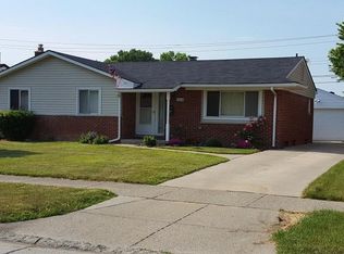 30538 Cherry Ave, Romulus, MI 48174