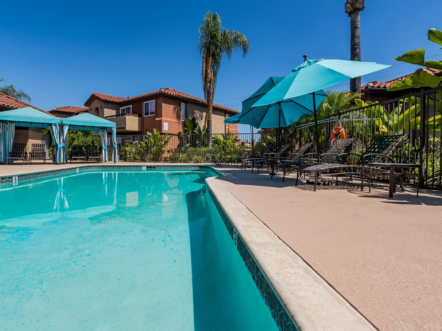Artesia Escondido — Photo 4