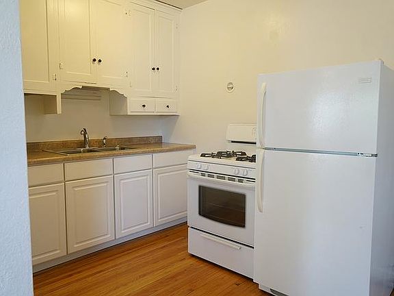 3rd image of 1871 Grand Ave #71-108