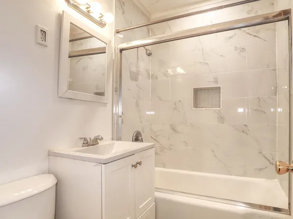 911 17th Street image 12 of 16