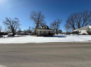 104 E South St, Unionville, IA 52594