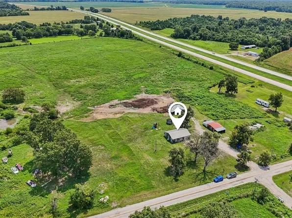 4452 Dd Hwy, Urich, MO 64788