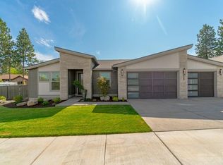 60881 SW Deer Creek Pl, Bend, OR 97702