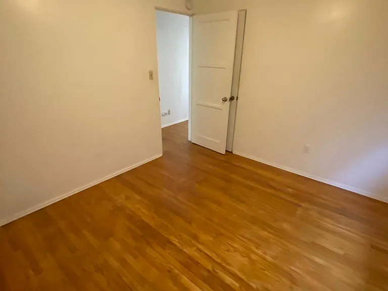 6137 Mary Lane Dr — Photo 4