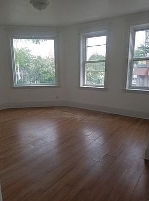 2nd image of 180 Brighton Ave #3