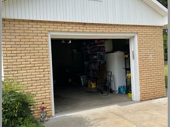 3rd image of 623 N A St