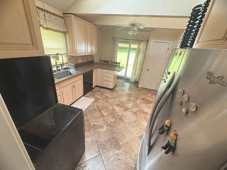2158 Rankin Rd — Photo 14