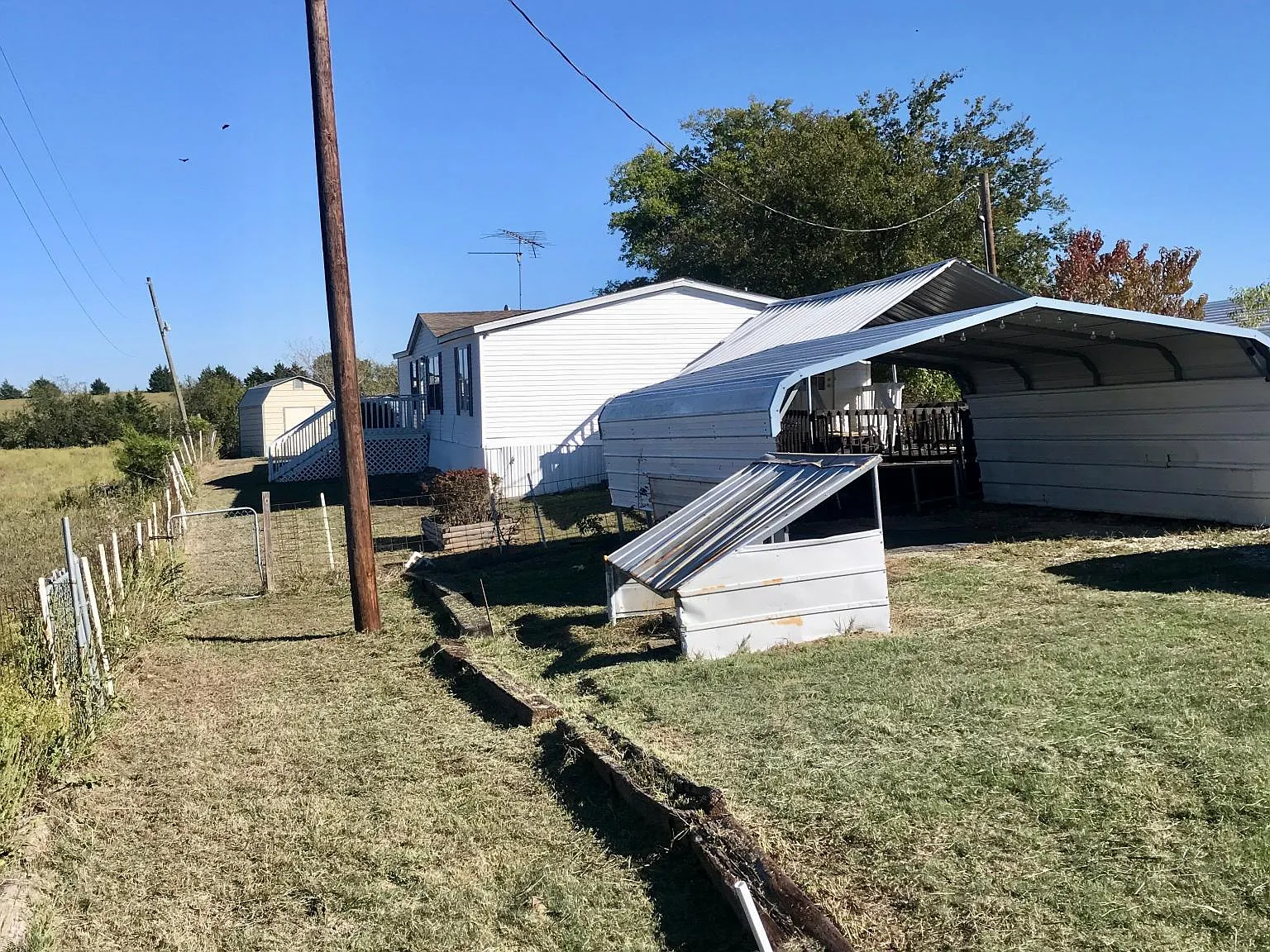 County Road 1145, Celeste — Photo 3