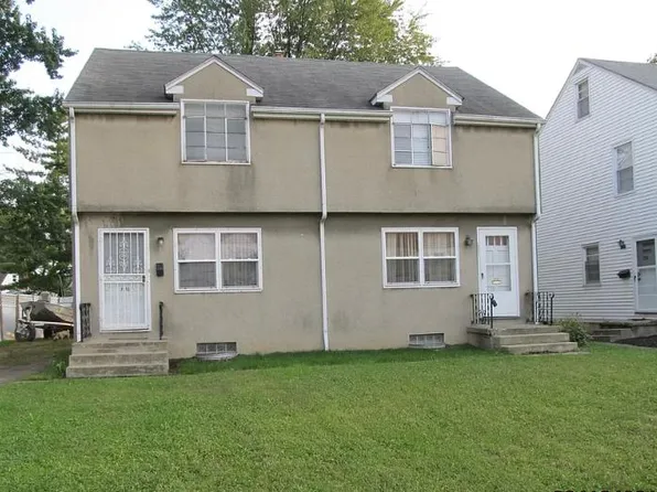 2951 E Moreland Dr, Columbus, OH 43209