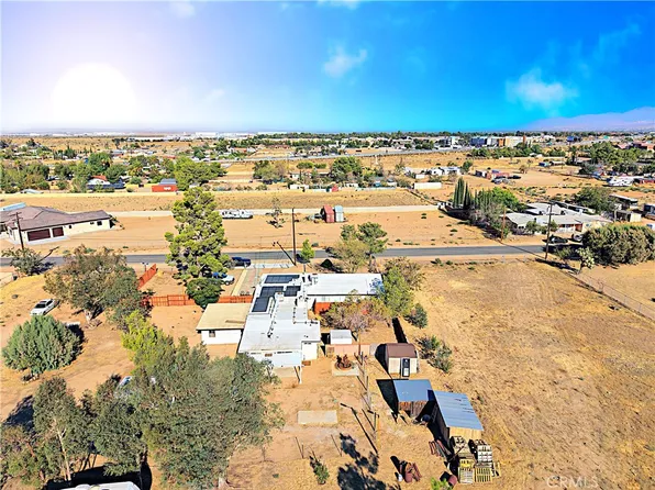 40115 15th St W #B, Palmdale, CA 93551