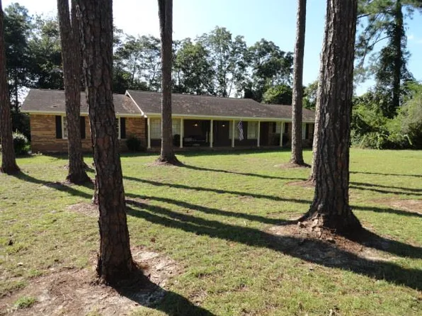 5 Jacob Hall Rd, Tifton, GA 31794