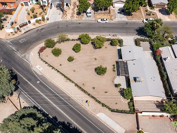 3rd image of 51343 Avenida Carranza