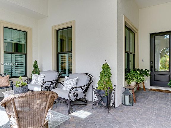 5th image of 229 Bocelli Dr