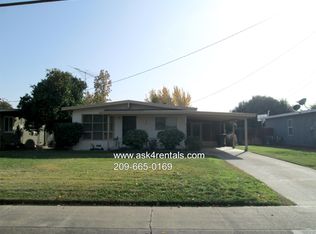 1020 W 4th St, Ripon, CA 95366