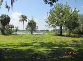 97 E 1st St, Midway, GA 31320