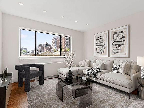 4th image of 345 W 30th St APT 10A