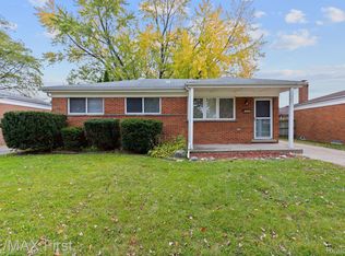29328 Greater Mack Ave, Saint Clair Shores, MI