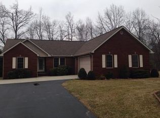 187 Brookstone Dr, Crossville, TN 38555